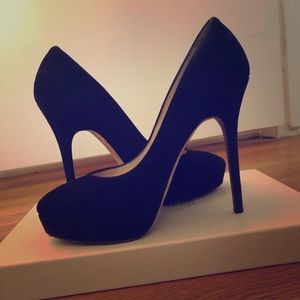Jimmy Choo black pumps